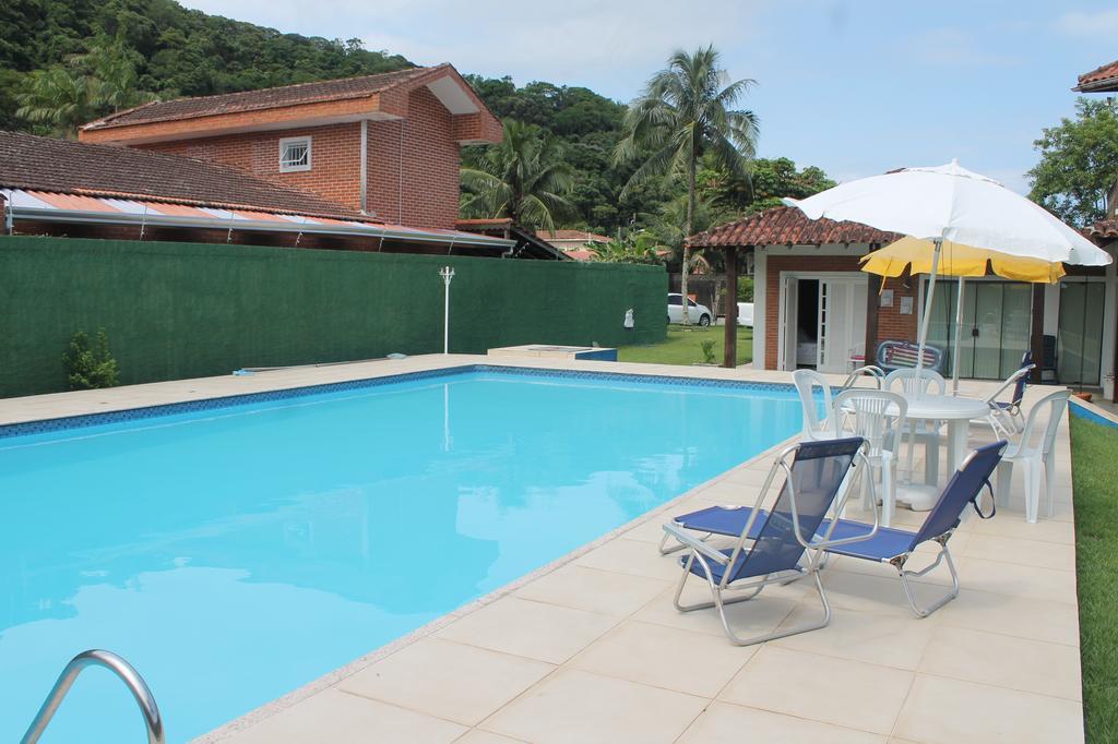 O Chale Da Do Guaiuba, Com Churrasqueira E Piscina Gigante Casa de férias Guarujá