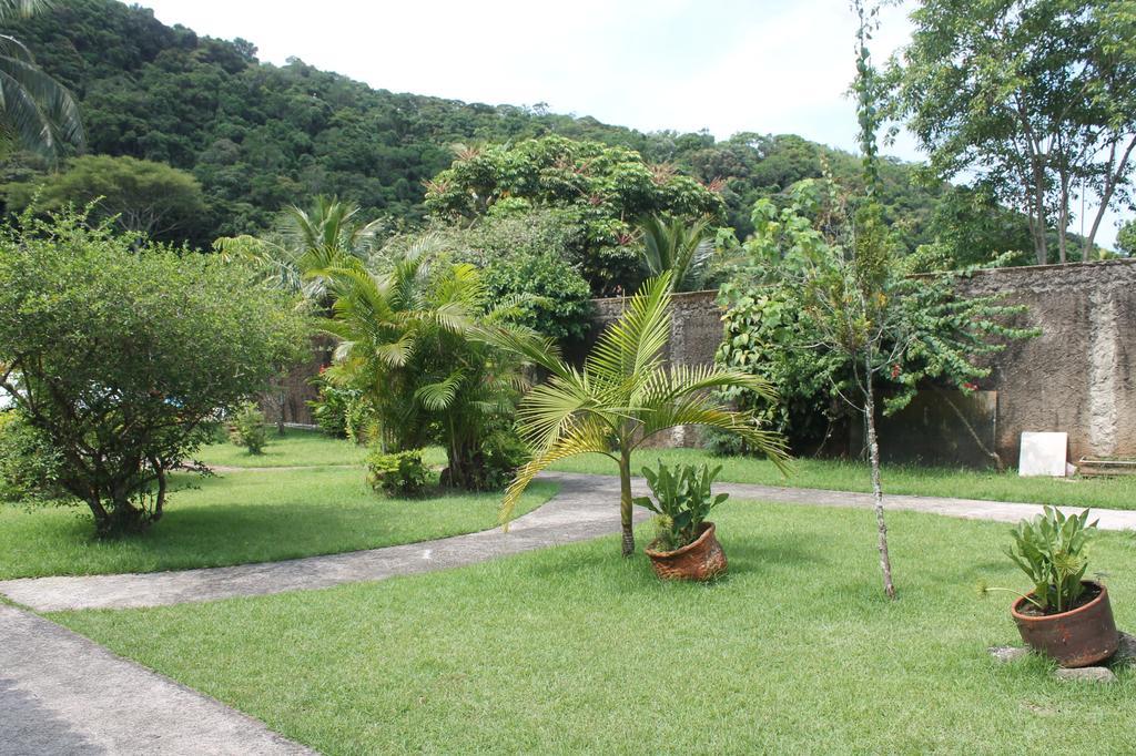 O Chale Da Do Guaiuba, Com Churrasqueira E Piscina Gigante Casa de férias *